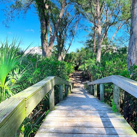 Anna Maria Island Runaway Tropical Dream-One Minute Walk To The Beach-Heated Pool Bradenton Beach Zewnętrze zdjęcie
