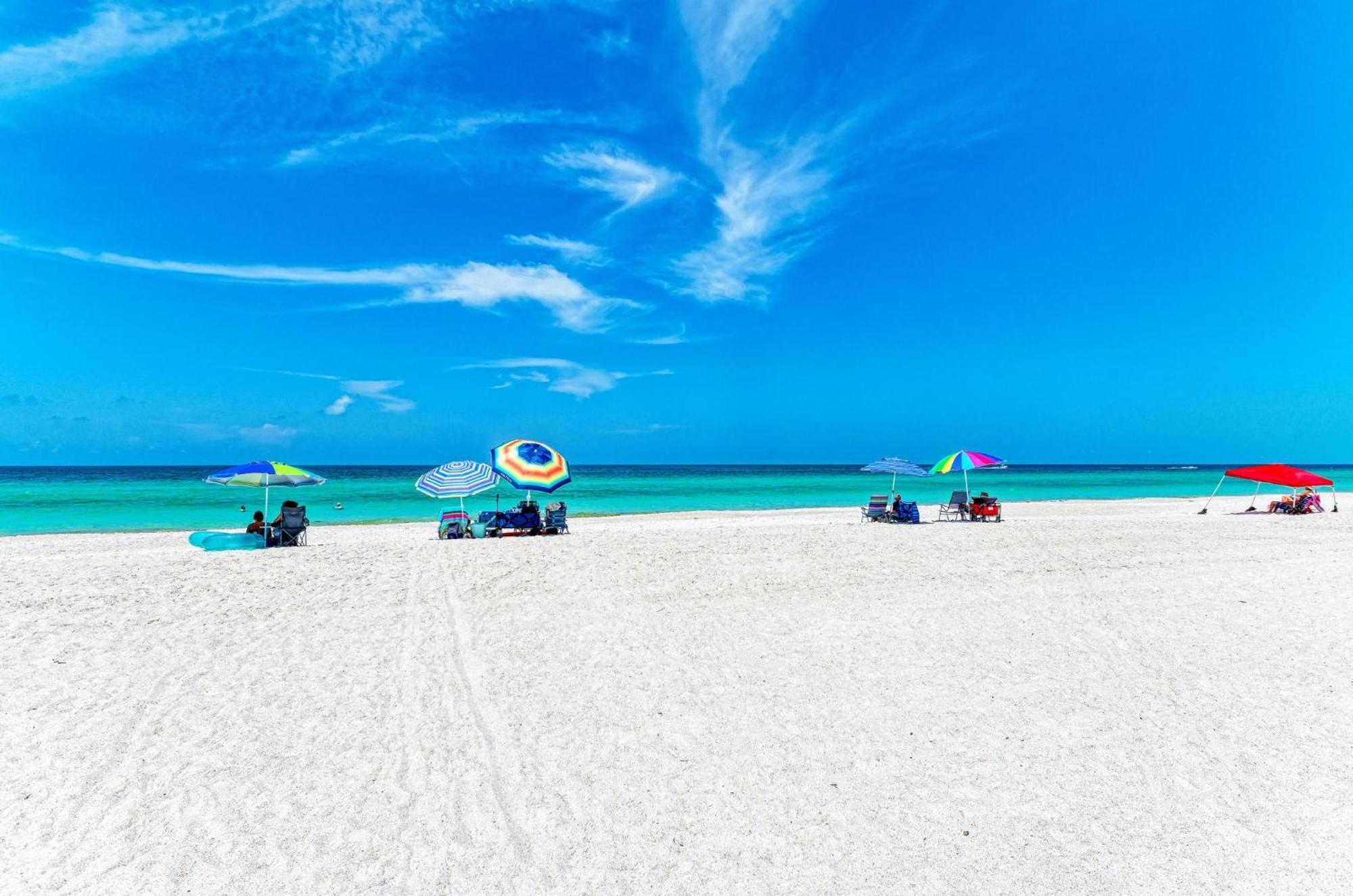 Anna Maria Island Runaway Tropical Dream-One Minute Walk To The Beach-Heated Pool Bradenton Beach Zewnętrze zdjęcie