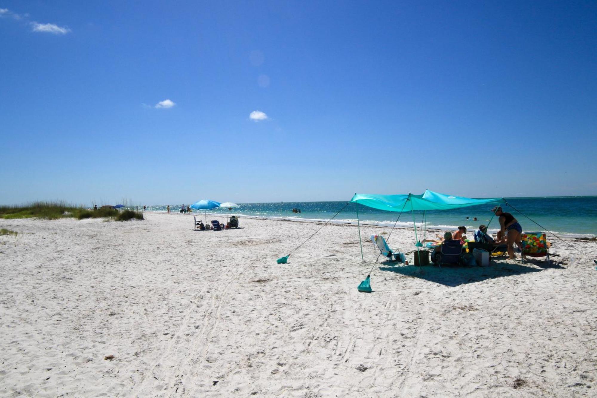 Anna Maria Island Runaway Tropical Dream-One Minute Walk To The Beach-Heated Pool Bradenton Beach Zewnętrze zdjęcie
