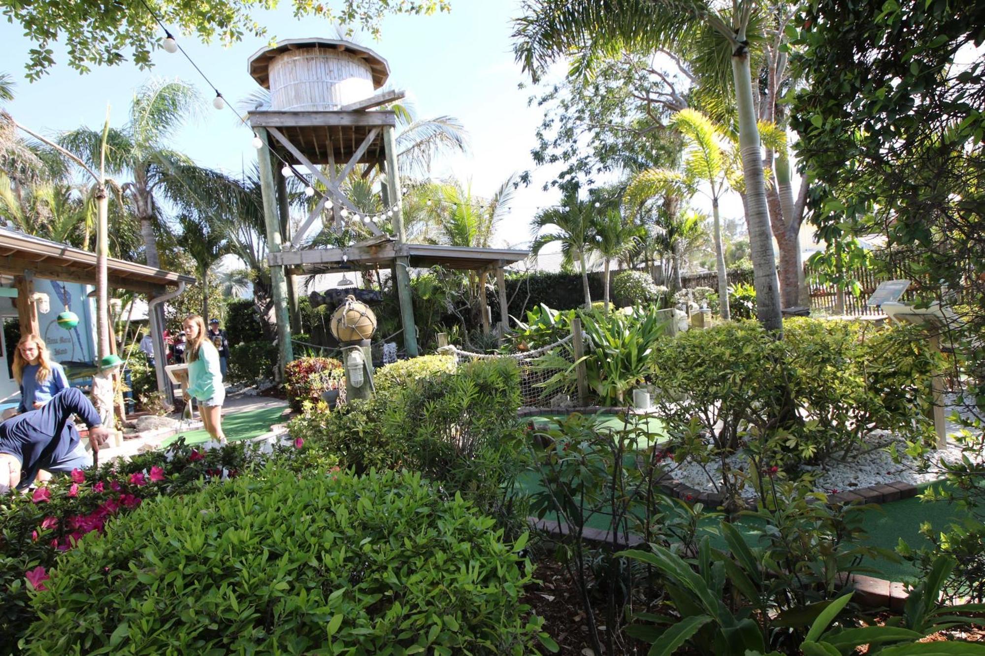 Anna Maria Island Runaway Tropical Dream-One Minute Walk To The Beach-Heated Pool Bradenton Beach Zewnętrze zdjęcie