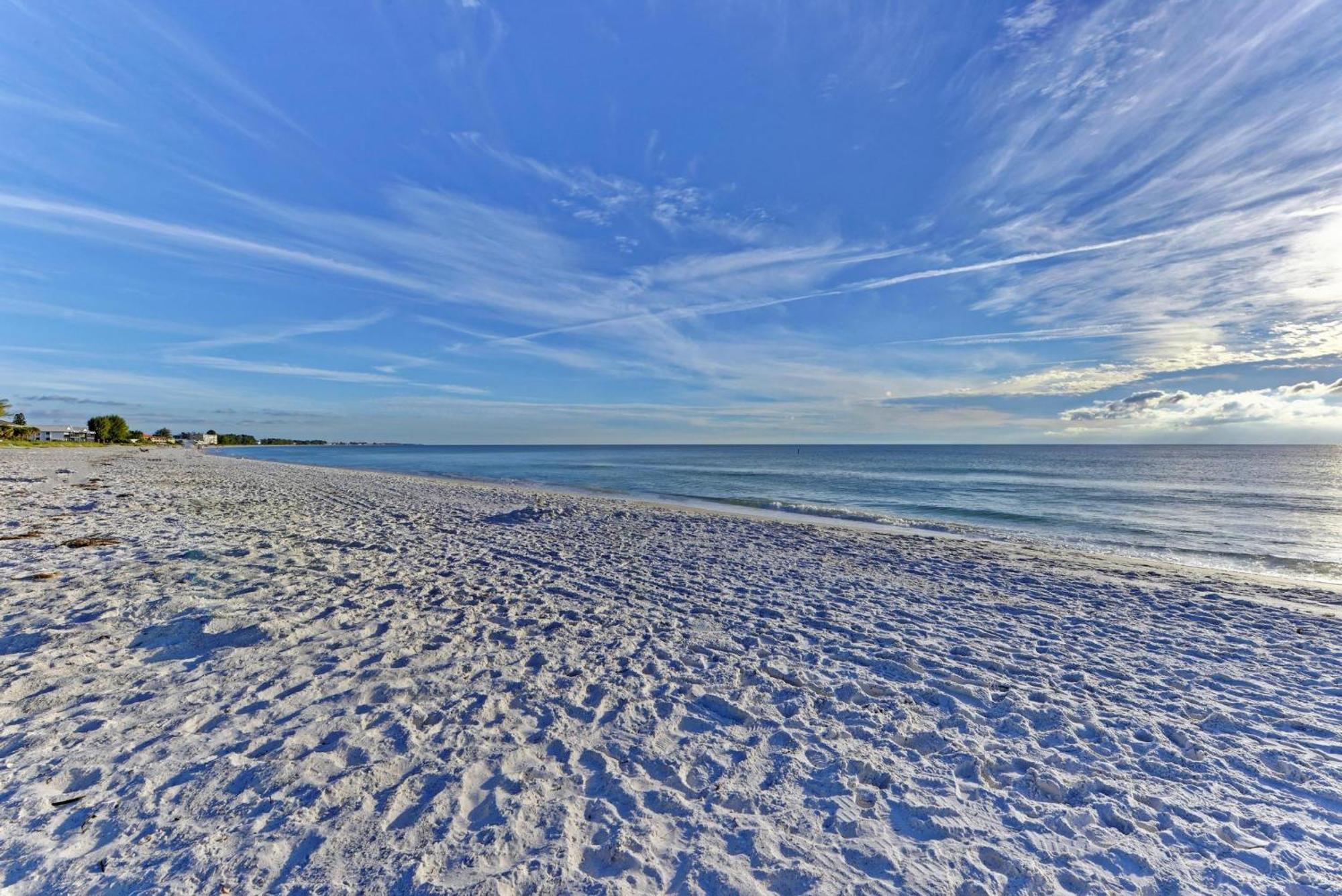 Anna Maria Island Runaway Tropical Dream-One Minute Walk To The Beach-Heated Pool Bradenton Beach Zewnętrze zdjęcie